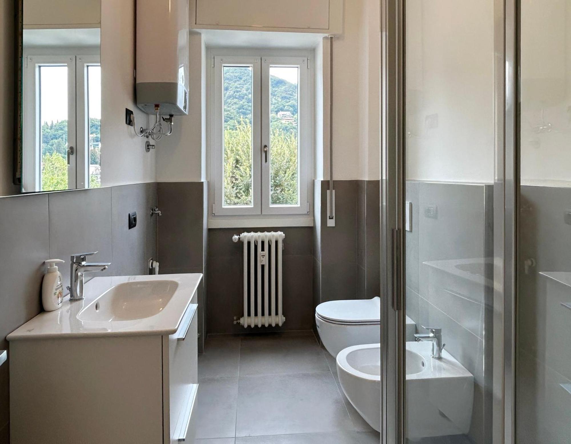 Lecco Lakefront Retreat Eksteriør billede