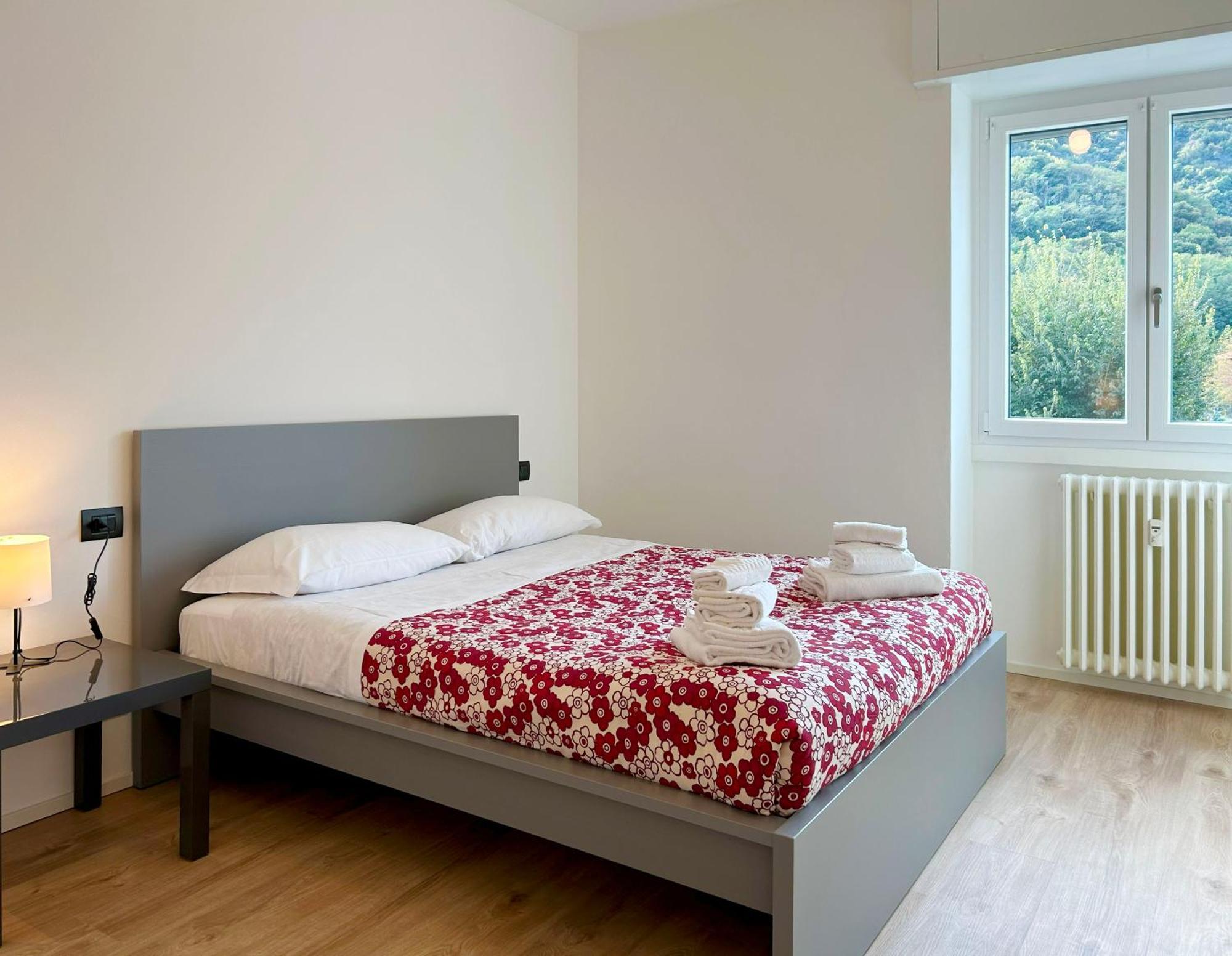 Lecco Lakefront Retreat Eksteriør billede