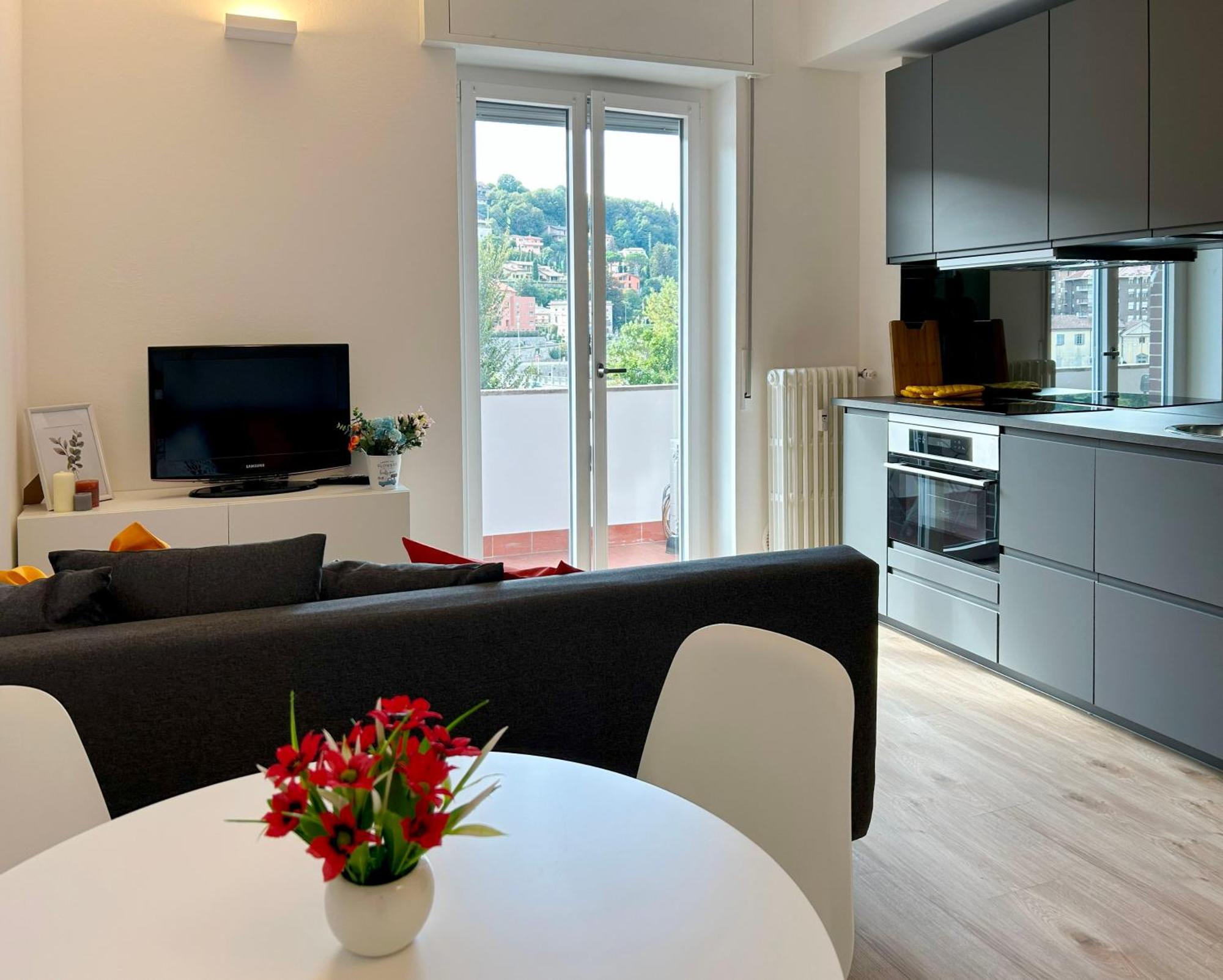 Lecco Lakefront Retreat Eksteriør billede