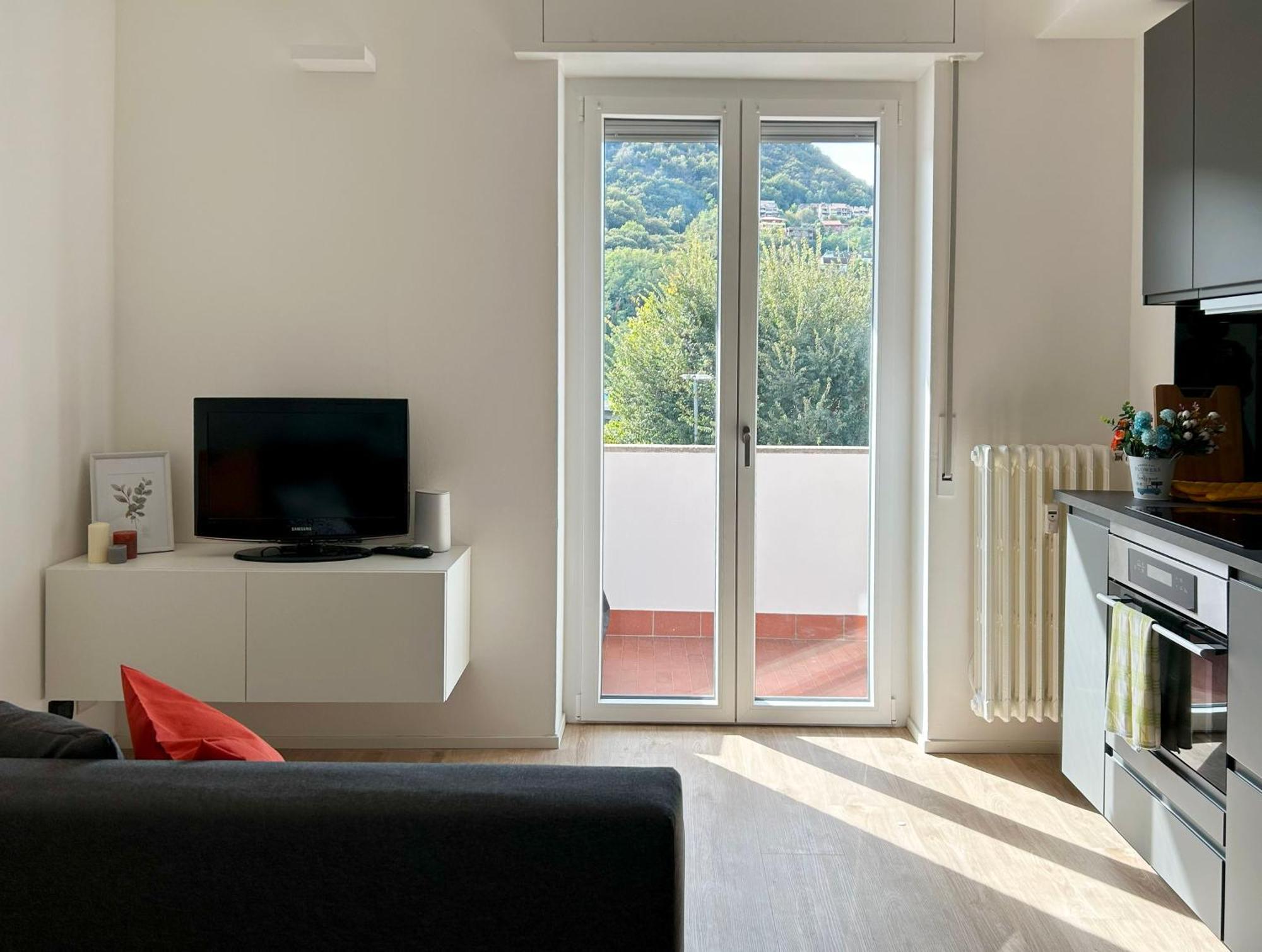 Lecco Lakefront Retreat Eksteriør billede
