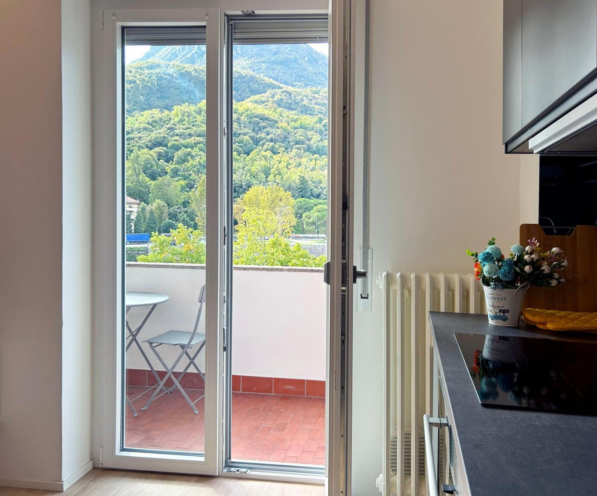 Lecco Lakefront Retreat Eksteriør billede